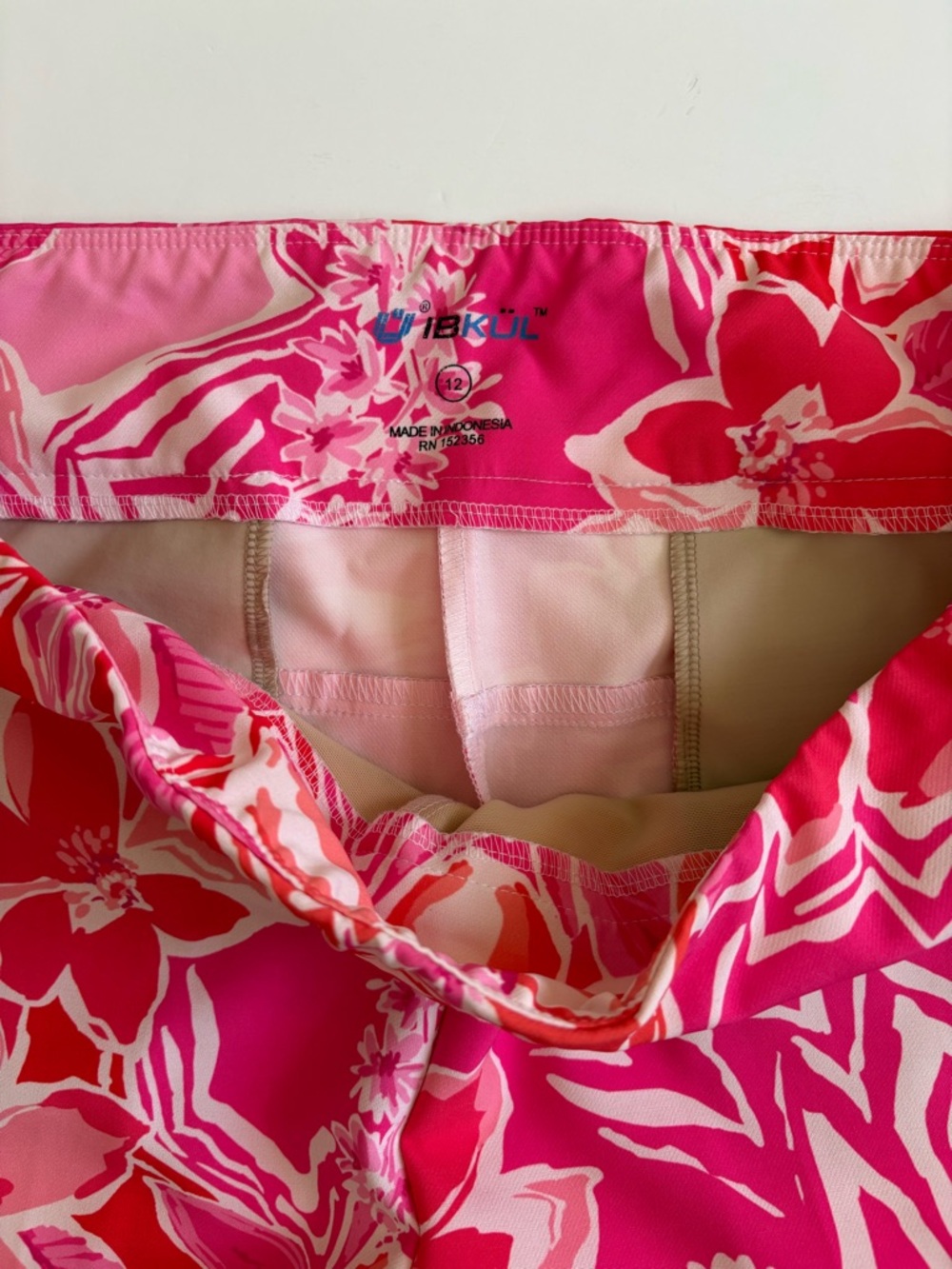 Ibkul Pink Floral Shorts Size 12 - Picture 3 of 9